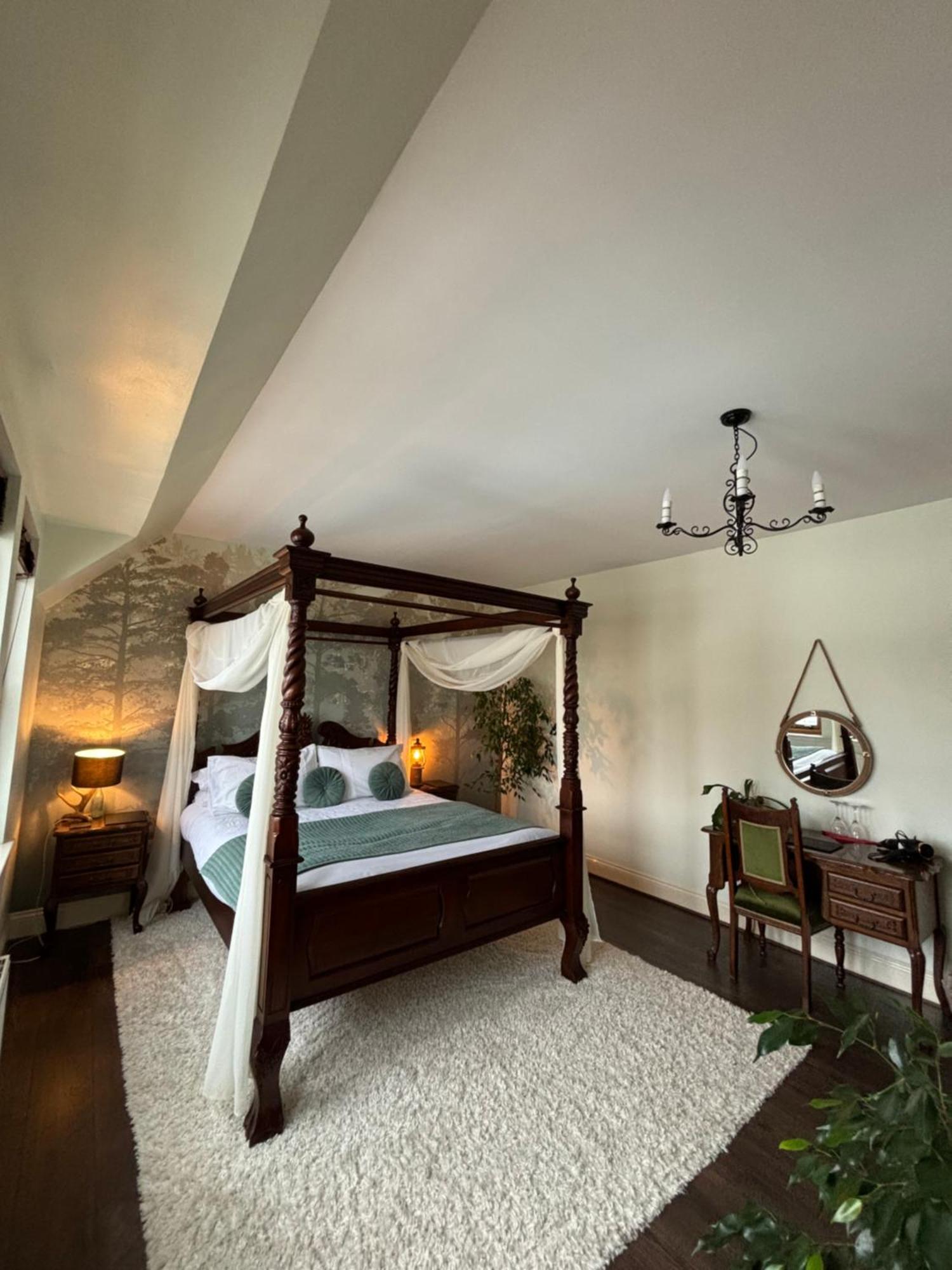Ach-na-sidhe Bed & Breakfast *