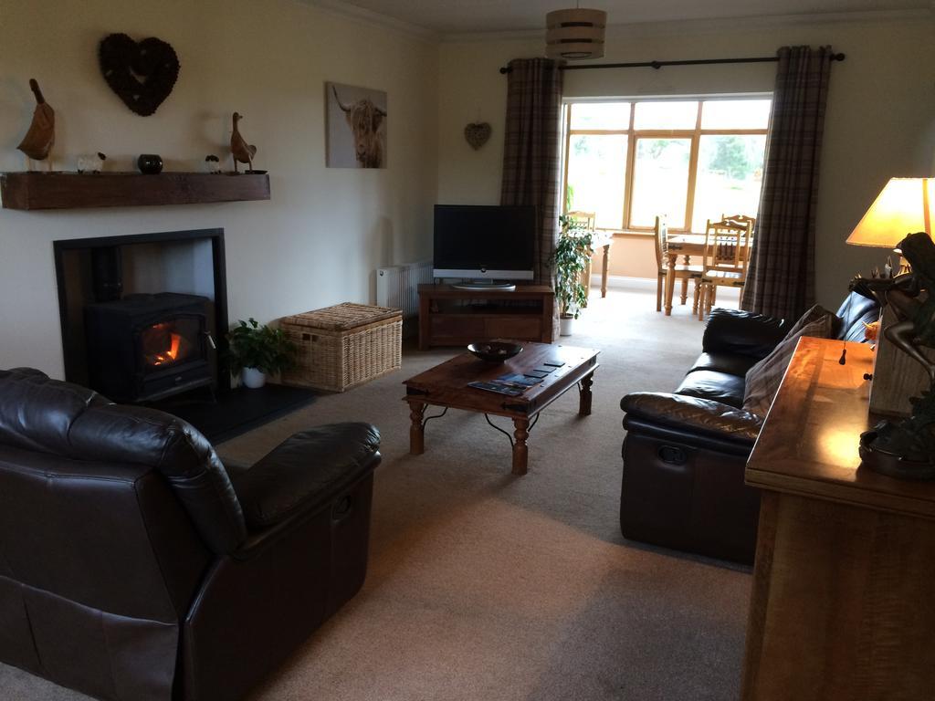 Ach-na-sidhe Bed & Breakfast Dores